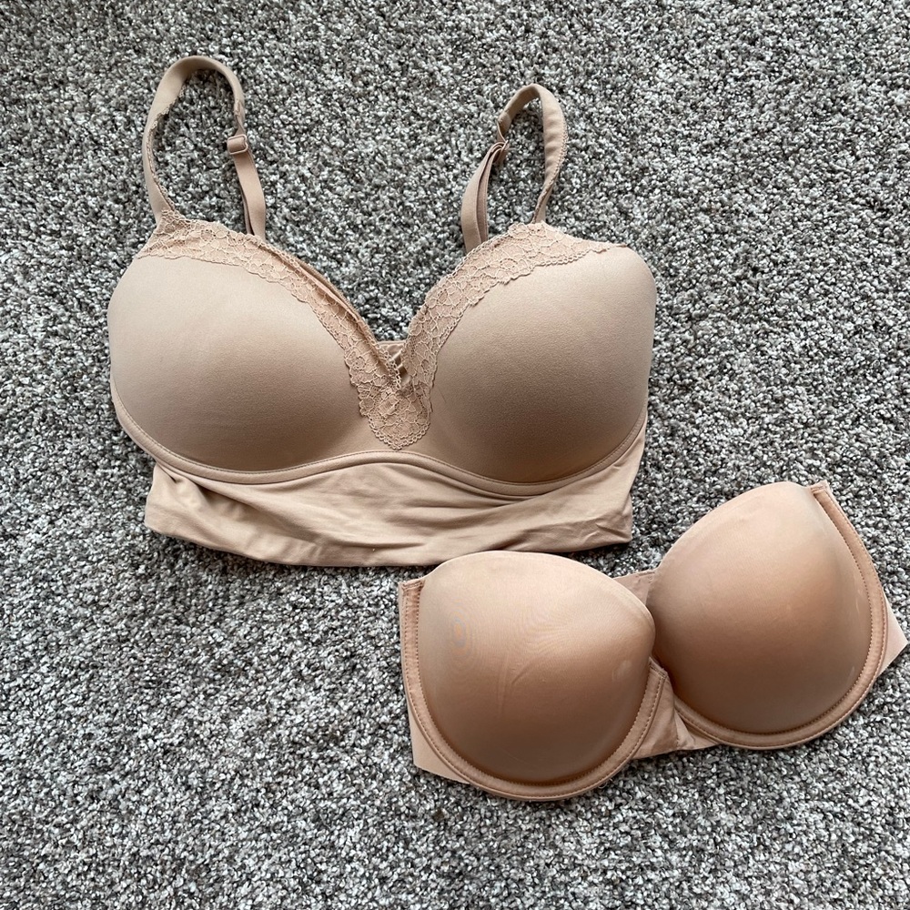 2 cream colored bras 32DD